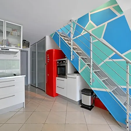 T3 De 45 M2 Avec Terrasse - Entierement Climatise - 2 - 400m De La - Avec Piscine * Le Grau-du-Roi