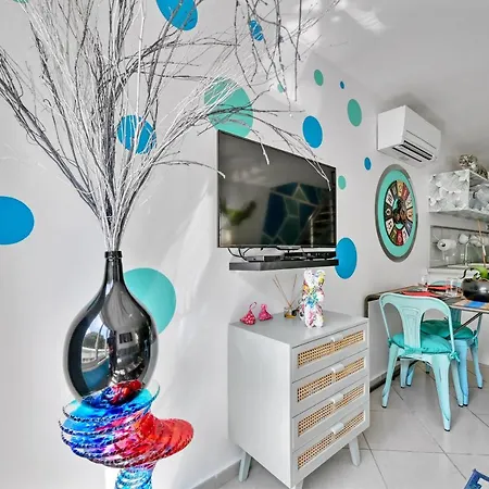 Apartment T3 De 45 M2 Avec Terrasse - Entierement Climatise - 2 - 400m De La - Avec Piscine *