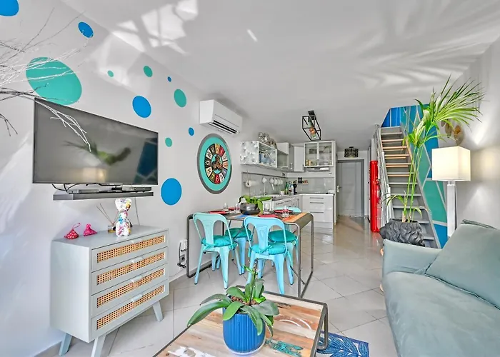 T3 De 45 M2 Avec Terrasse - Entierement Climatise - 2 - 400m De La - Avec Piscine * Le Grau-du-Roi